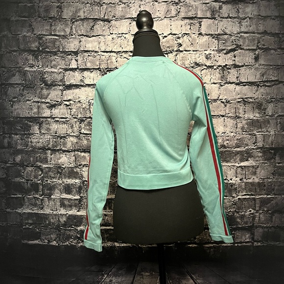 Fabletics Sweater - Picture 5 of 6